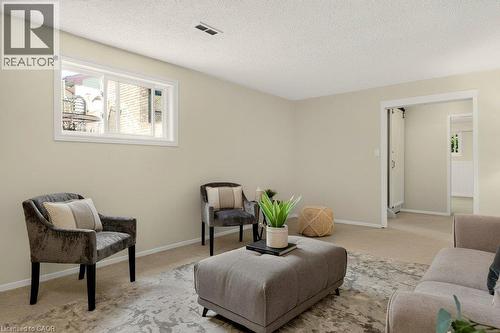 32 Beechwood Avenue, Brantford, ON 