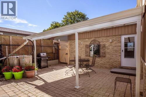 32 Beechwood Avenue, Brantford, ON 