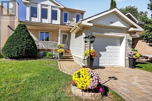 85 Houlahan Street, Ottawa, ON 