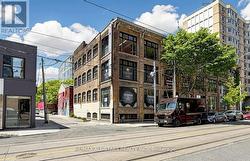 14 MCCAUL STREET Toronto, ON M5T 1V6