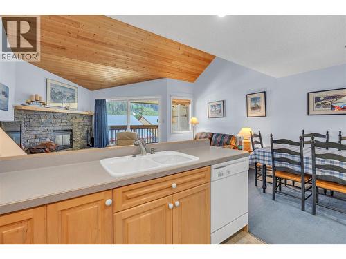 330 Strayhorse Road Unit# 318, Apex Mountain, BC 