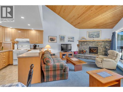 330 Strayhorse Road Unit# 318, Apex Mountain, BC 