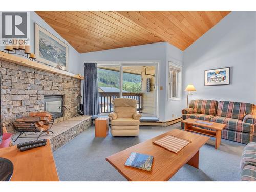 330 Strayhorse Road Unit# 318, Apex Mountain, BC 