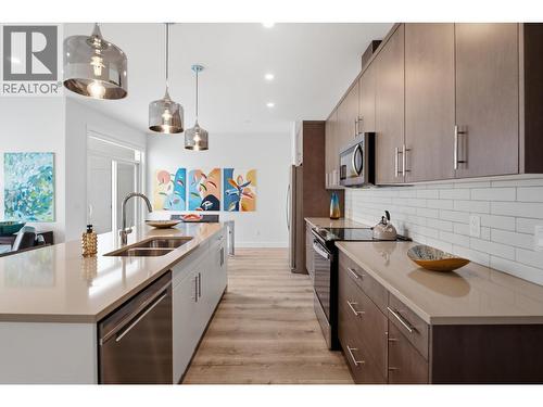 Similar Too - Kitchen - 610 Academy Way Unit# 114, Kelowna, BC 