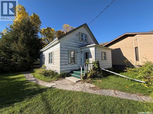 203 6Th Avenue W, Canora, SK 