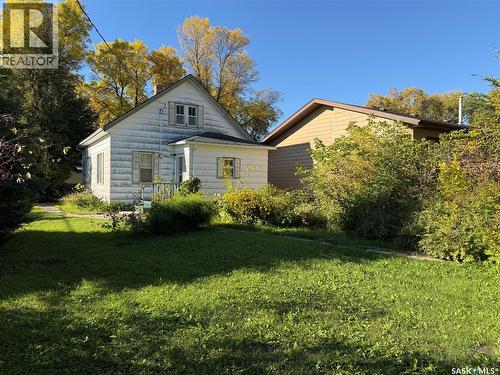 203 6Th Avenue W, Canora, SK 