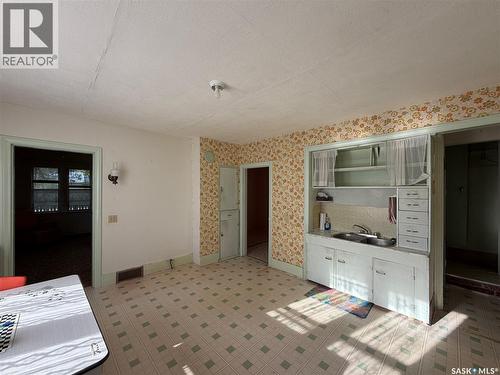 203 6Th Avenue W, Canora, SK 