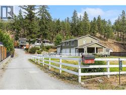 353 Clifton Road S Kelowna, BC V1V 1A4