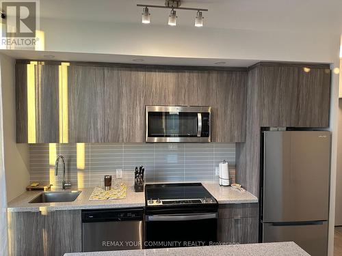 702W - 3 ROSEWATER STREET , Richmond Hill, Ontario L4C 5T6 4