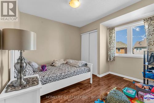 889 Challinor Terrace, Milton, ON 