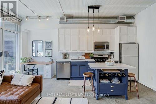 204 - 747 Queen Street E, Toronto, ON 