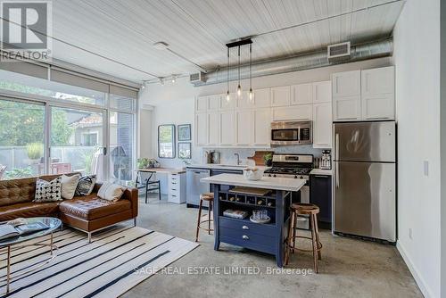 204 - 747 Queen Street E, Toronto, ON 