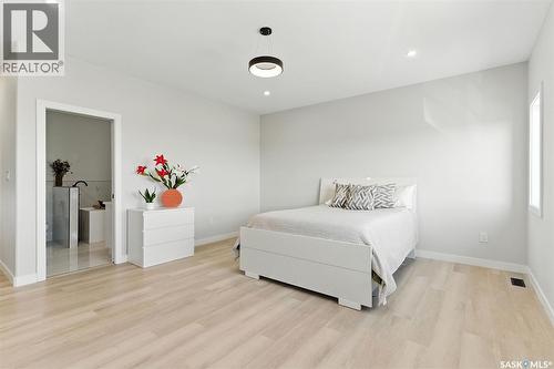 2543 Rosewood Drive, Saskatoon, SK 