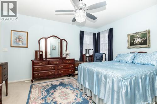 163 Blakeney Crescent, Saskatoon, SK 
