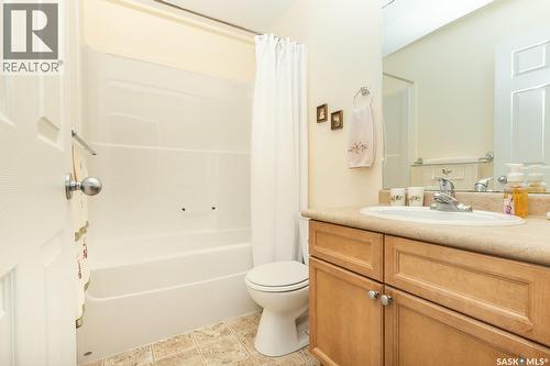 163 Blakeney Crescent, Saskatoon, SK 