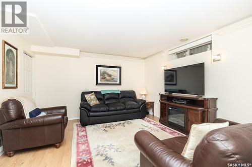 163 Blakeney Crescent, Saskatoon, SK 