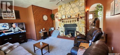 2005 8Th Street, Rosthern, SK 