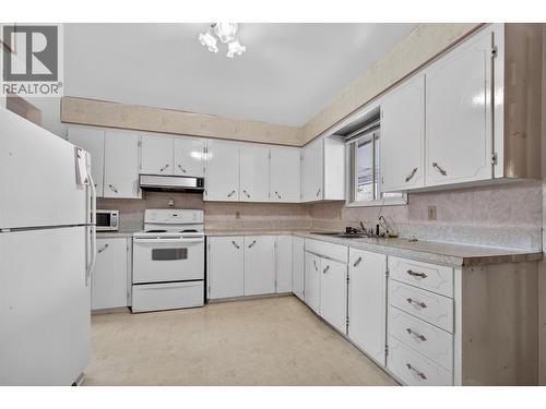 10114 Newene Road, Lake Country, BC 