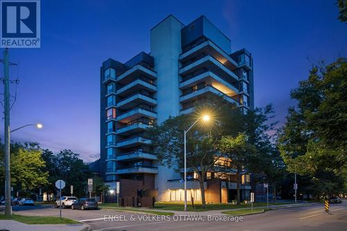 8A - 400 Laurier Street E, Ottawa, ON 