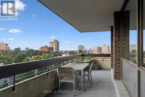 8A - 400 Laurier Street E, Ottawa, ON 