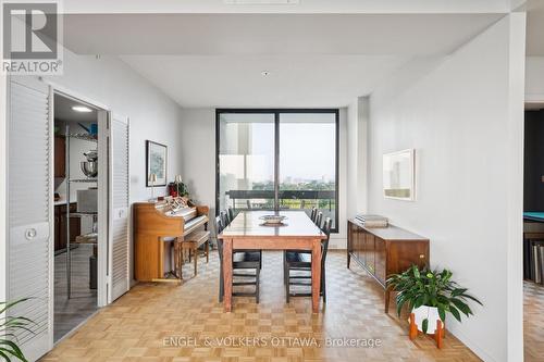 8A - 400 Laurier Street E, Ottawa, ON 