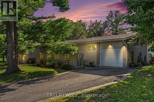 Thanks for visiting! - 1174 Cameo Drive, Ottawa, ON 