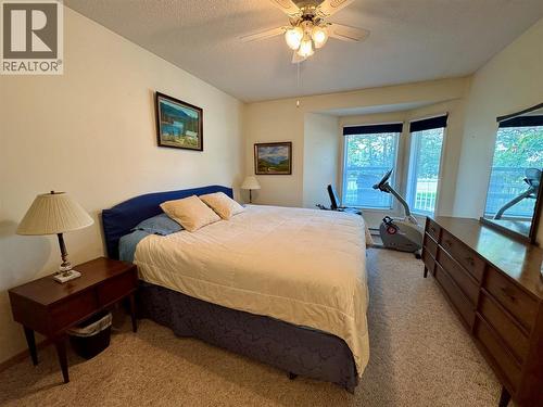 7559 Columbia Avenue Unit# 4, Radium Hot Springs, BC 