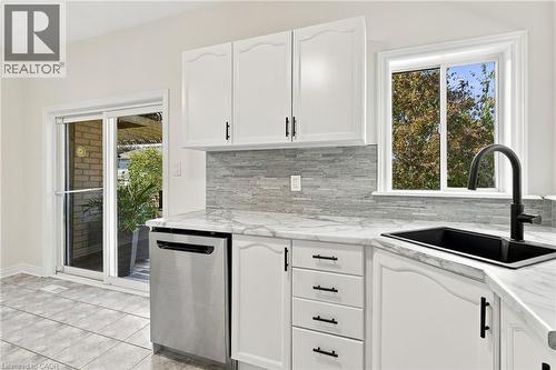 15 Dalrymple Drive, Waterdown, ON 