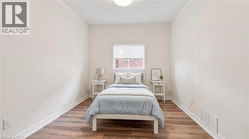 15 Dalrymple Drive, Waterdown, ON 