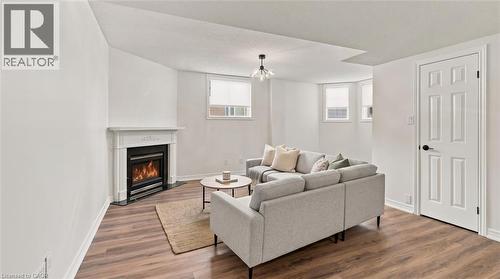 15 Dalrymple Drive, Waterdown, ON 