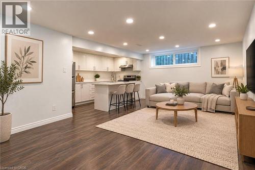 Virtually Staged - 33 Bellingham Drive, Hamilton, ON 