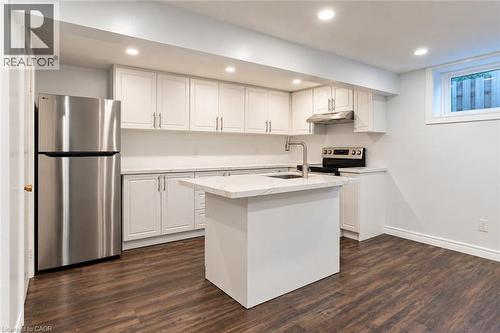 33 Bellingham Drive, Hamilton, ON 