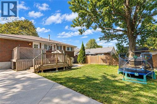 33 Bellingham Drive, Hamilton, ON 