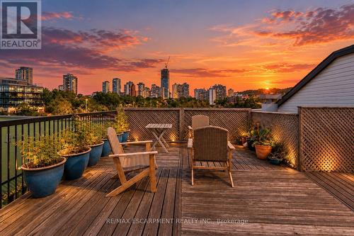 16 - 357 Hunter Street W, Hamilton, ON 