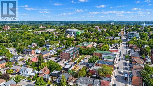 16 - 357 Hunter Street W, Hamilton, ON 
