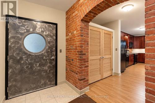 16 - 357 Hunter Street W, Hamilton, ON 