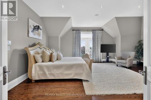 2513 Sharon Crescent, Mississauga, ON 