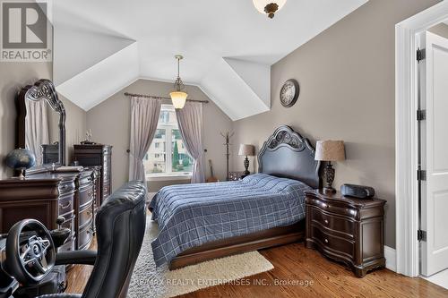 2513 Sharon Crescent, Mississauga, ON 