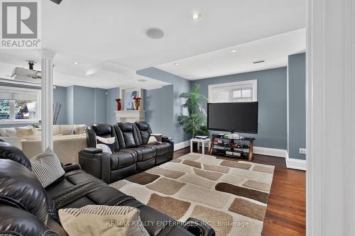 2513 Sharon Crescent, Mississauga, ON 