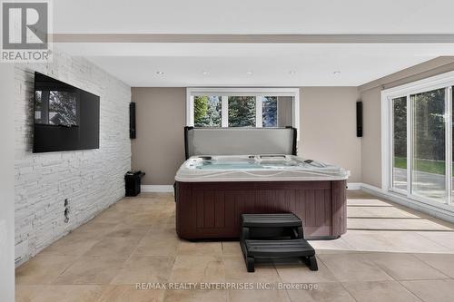 2513 Sharon Crescent, Mississauga, ON 
