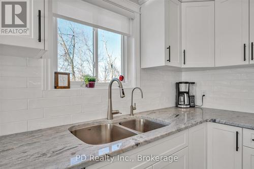 4 Queen Street N, Kawartha Lakes (Omemee), ON 