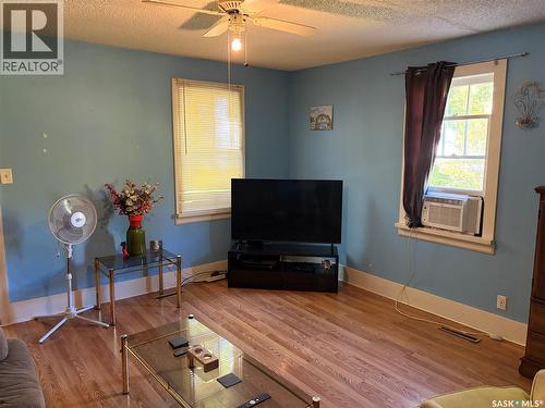 417 3Rd Avenue, Semans, SK 
