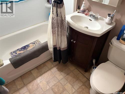 417 3Rd Avenue, Semans, SK 