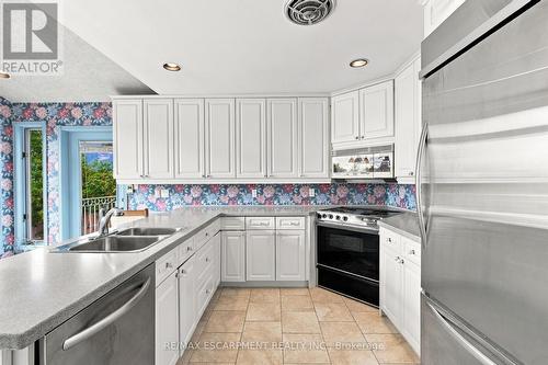 26 Leslie Drive, Hamilton, ON 