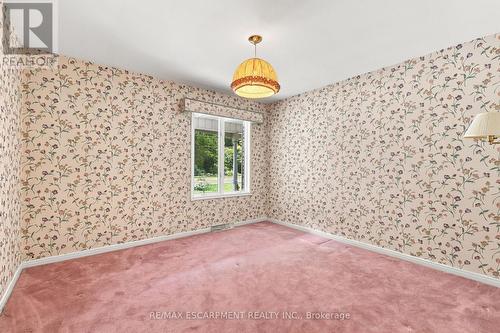 26 Leslie Drive, Hamilton, ON 