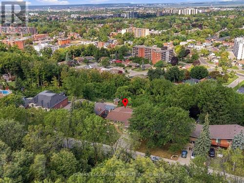 26 Leslie Drive, Hamilton, ON 