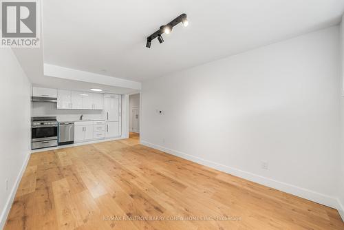 33 Lanark Avenue, Toronto, ON 