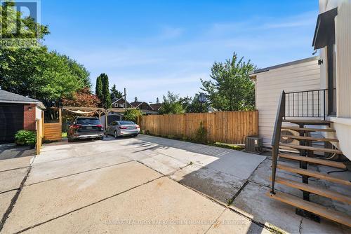 33 Lanark Avenue, Toronto, ON 