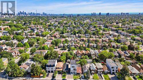 33 Lanark Avenue, Toronto, ON 