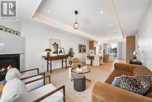 33 Lanark Avenue, Toronto, ON 